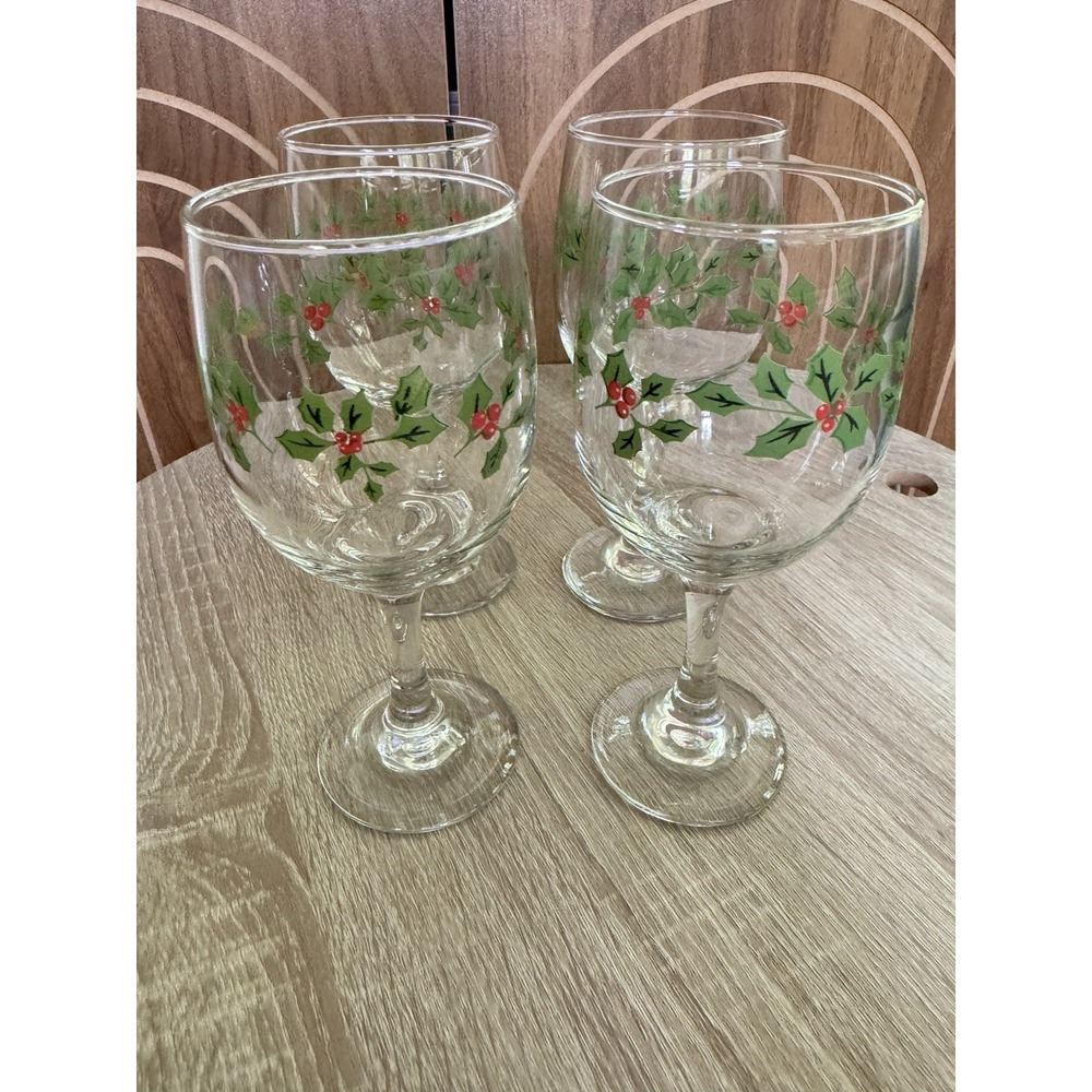 Vintage 7" Libbey Holly Berries Wine Gobblet Set Of 5